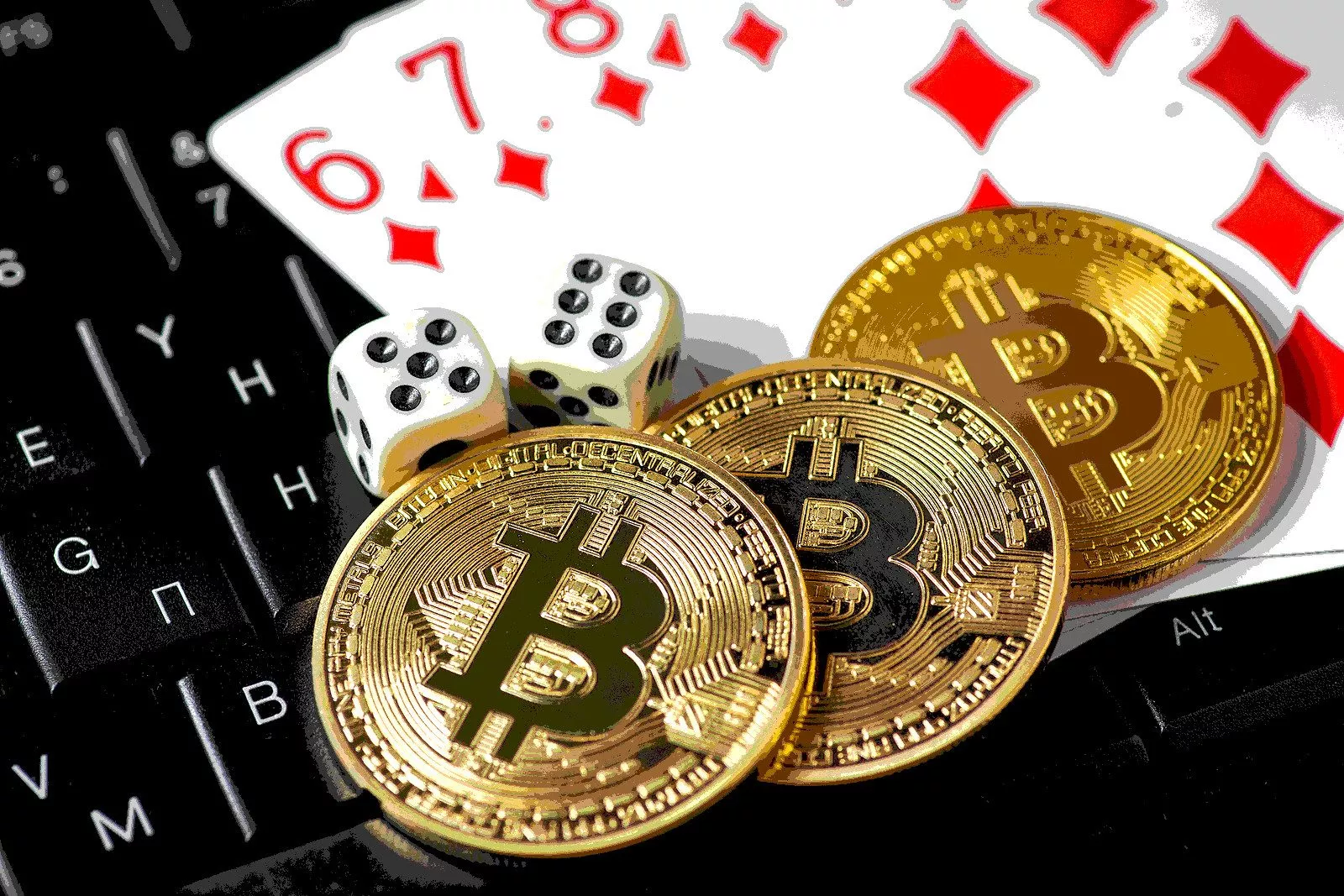bitcoin-cryptocurrency-poker-dappgambl-homeS
